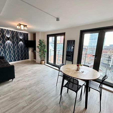 City Centre, Top Floor Apartment, Two Balconies Manchester Exterior photo